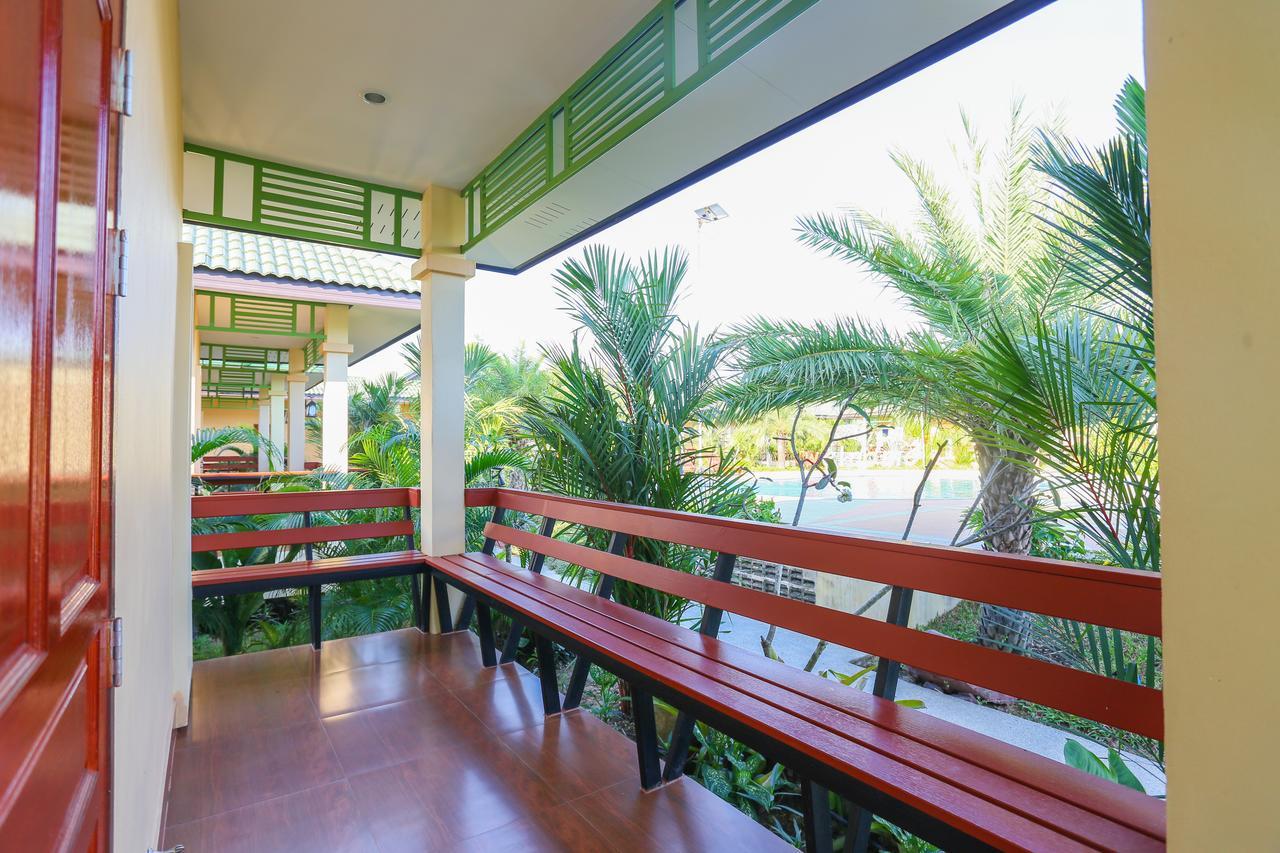 Huan Soontaree Ban Phe Exterior foto