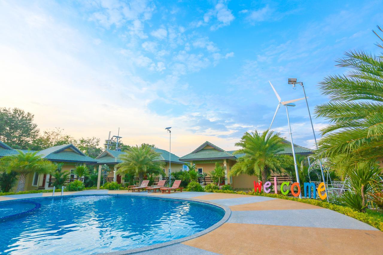 Huan Soontaree Ban Phe Exterior foto